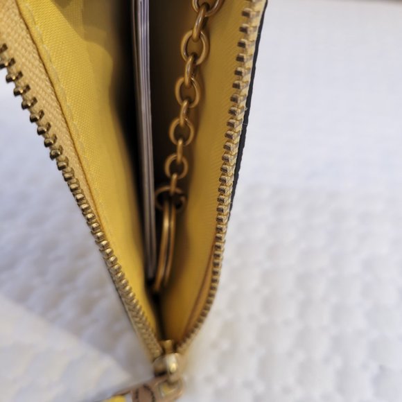 Coach ID Case - Picture 14 of 14